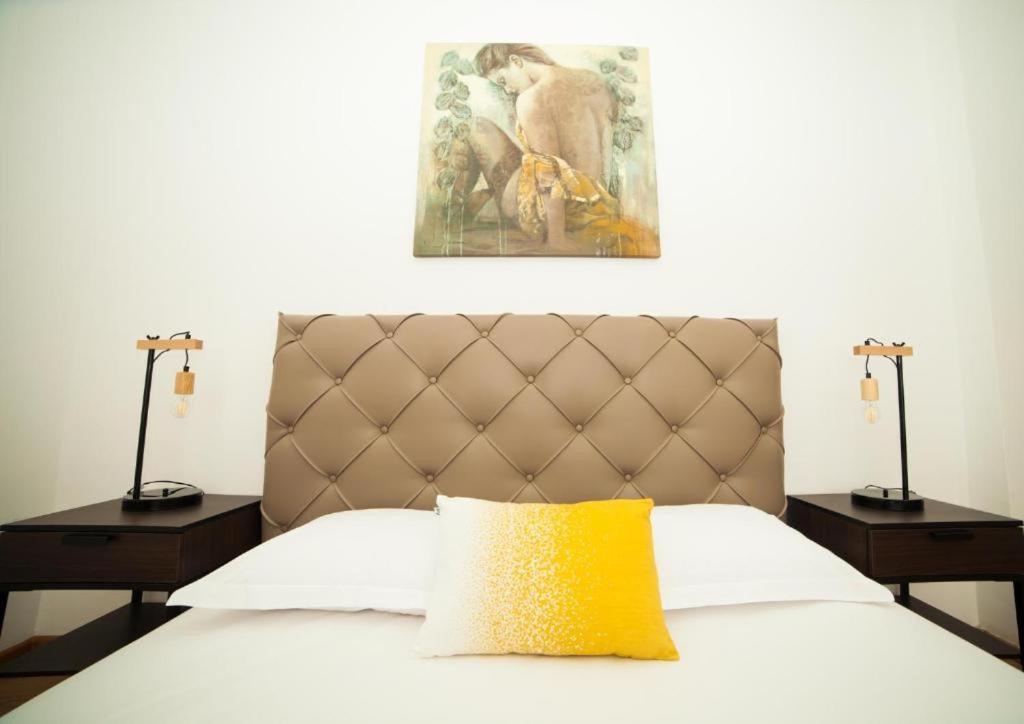 Guesthouse Smart بوخارست المظهر الخارجي الصورة